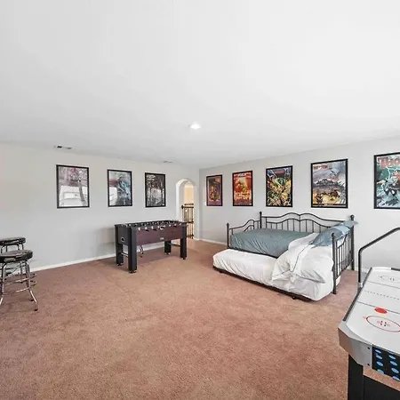 Houston House~Sleeps 16~Arcade Style Game Room